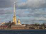 Вид с Невы на Петропавловскую крепость