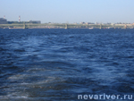 Нева. Вид на Троицкий мост Нева. Вид на Троицкий мост